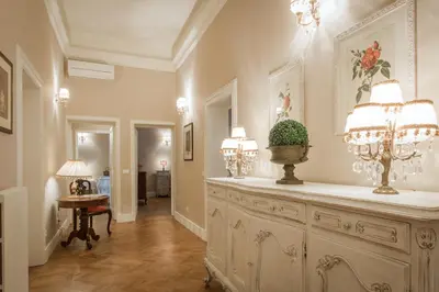 Planimetria di Leopoldo Luxurious Apartment - Daily refresh available