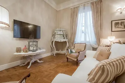 TV o dispositivi per l'intrattenimento presso Leopoldo Luxurious Apartment - Daily refresh available