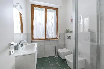 Bagno di The Batoni Apartment