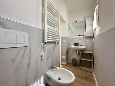 Bagno di Suite Borgo Verde-5 minutes from the station