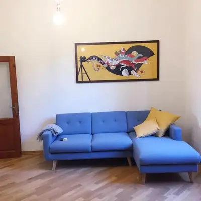 Charming Hilltop 80m apartment close to center and EUI
