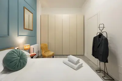 Letto o letti in una camera di Via della Villa Demidoff, 64 d - Florence Charming Apartments - New Bright Apartment with Tram 50m and Free Parking