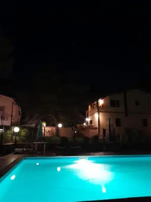 Piscina di Olive Tree Apartment o nelle vicinanze