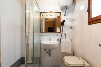 Bagno di Apartments Florence - Ariento Vittoria