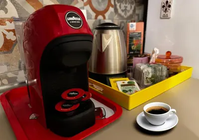 Set per la preparazione di tè e caffè presso Toscana Prime Apartment