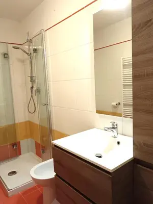 Bagno di Riverside Happy Lodge