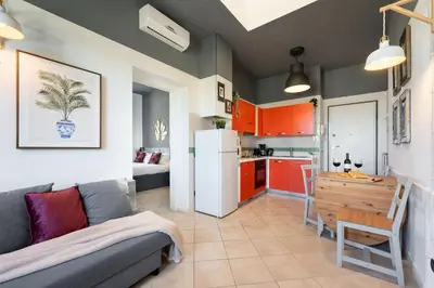 Planimetria di UNYCA - Lovely Florence Apartment