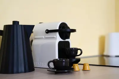 Set per la preparazione di tè e caffè presso Maison Louise
