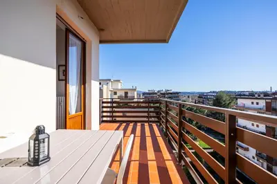 Balcone o terrazza di Panoramic Penthouse with Parking Space 2BDR by Hôtea