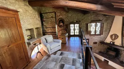 Area soggiorno di Spacious Villa with Private Pool & Garden near Chianti
