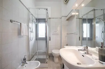 Bagno di GuestHost - The Sky Of Florence - Orti Oricellari Apartment