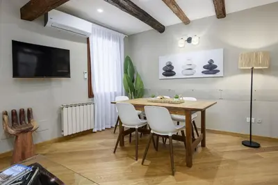 TV o dispositivi per l'intrattenimento presso Vibe Florence - Via della Chiesa 51