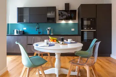 Cucina o angolo cottura di Contemporary Apartment near Lungarno Cellini