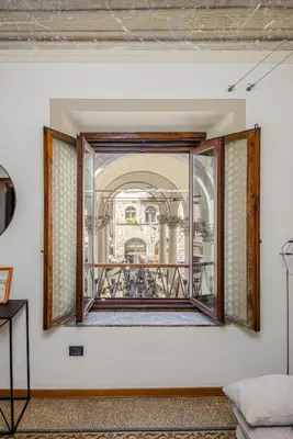 Planimetria di UNYCA - La Loggia Florence Central