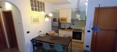 Cucina o angolo cottura di Tuscan Loft - 7 Guests with Patio