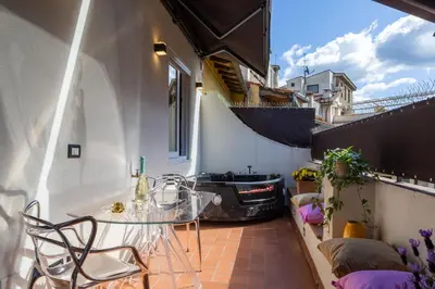 Balcone o terrazza di Ponte Vecchio Terrace Suite with Jacuzzi