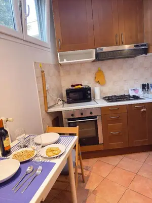 Cucina o angolo cottura di Wonderful Studio next to Florence City Center - Wifi & AC
