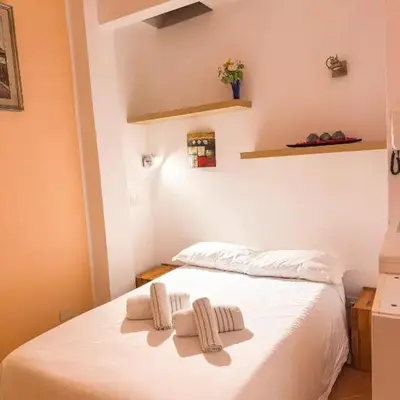 Wonderful Studio next to Florence City Center - Wifi & AC