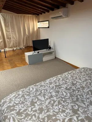 TV o dispositivi per l'intrattenimento presso Florence F&M Via Verdi 5