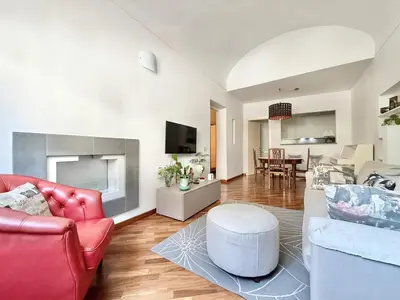 TV o dispositivi per l'intrattenimento presso GOLDEN LUXE - Incantevole appartamento ai piedi di Piazzale Michelangelo