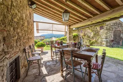 Paesaggio naturale nelle vicinanze della villa