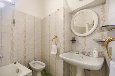 Bagno di Santa Croce