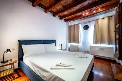 Letto o letti in una camera di YD stylish San Frediano retreat