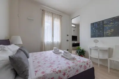 Letto o letti in una camera di Style and Comfort in the Heart of Florence