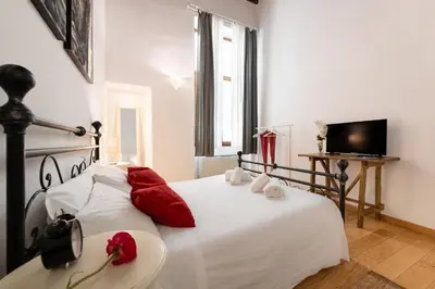 TV o dispositivi per l'intrattenimento presso Keys of Italy -Monalda 2 Big & Small - 2 Apts nearby Palazzo Strozzi