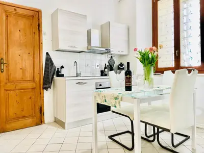 Cucina o angolo cottura di Tiny Apartment 8