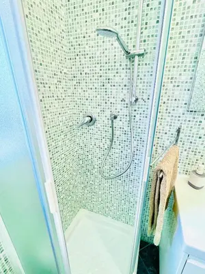 Bagno di Tiny Apartment 8