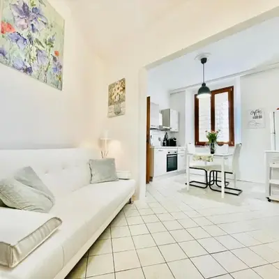 Tiny Apartment 8