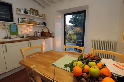 Cucina o angolo cottura di Fattoria il Leccio Fienile on Florence Hills