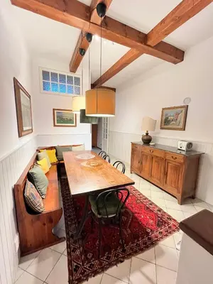 Cucina o angolo cottura di Rustic Retreat with Tuscan Views near Florence