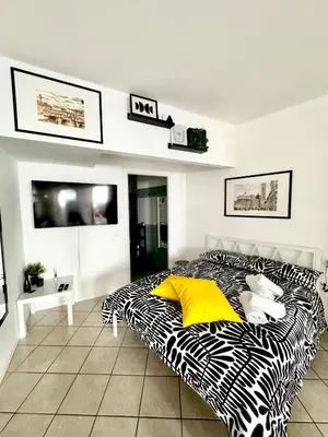 TV o dispositivi per l'intrattenimento presso Nicodemo Florence Home