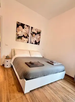 Letto o letti in una camera di modern renovated home near city center & transit