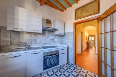 Cucina o angolo cottura di Stylish Flat in Tower Donati, 5 min from Duomo