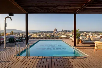 Piscina di The Social Hub Florence Lavagnini Extended Stay o nelle vicinanze