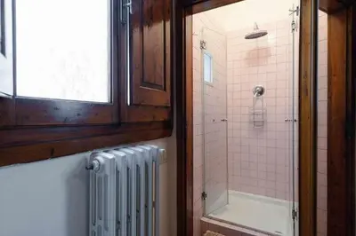 Bagno di Ghibellina Elegant Apartment with 4 bedrooms