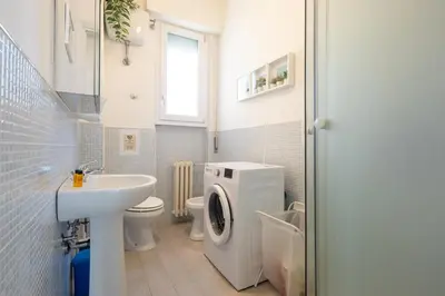 Bagno di Three-Bedroom Florence Home