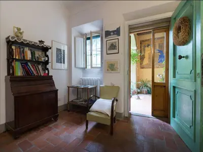 Biblioteca nell'appartamento