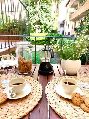 Balcone o terrazza di FlorArt Boutique Apartment, giardino e vasca idro
