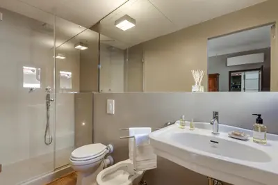 Bagno di Accademia Frescoes Apartment