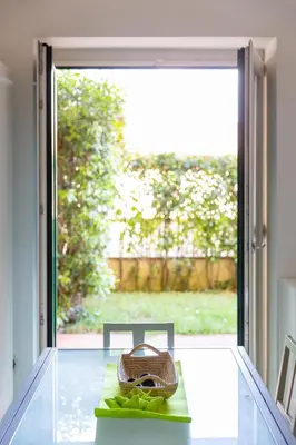 Giardino di Tranquil & Modern Apartment outside ZTL