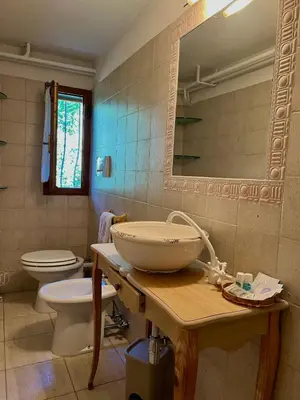 Bagno di Casa Oasi nel verde