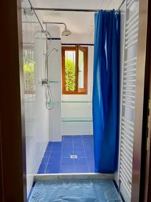 Bagno di Casa Oasi nel verde