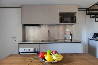 Cucina o angolo cottura di Bright Terrace Loft in Florence Center
