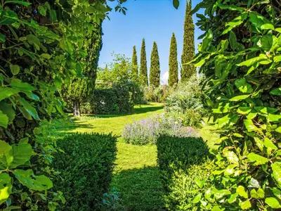 Giardino di Holiday Home Il Fienile by Interhome