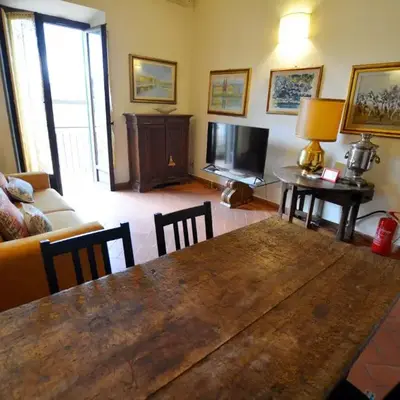 UNYCA - Florence Central 2 Bedroom Apartment