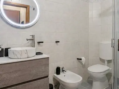 Bagno di Paradise Apartment, Comfort e Private Parking